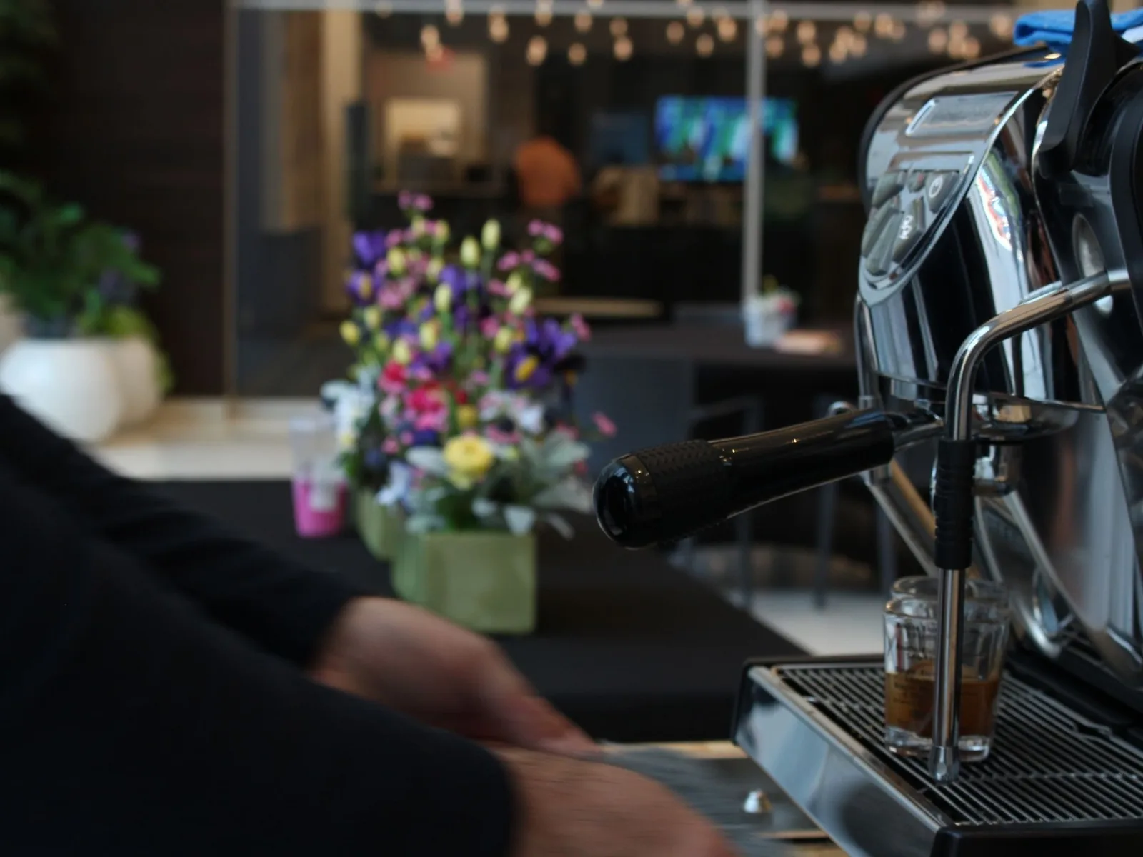 Mobile coffee cart at Ohio corporate headquarters